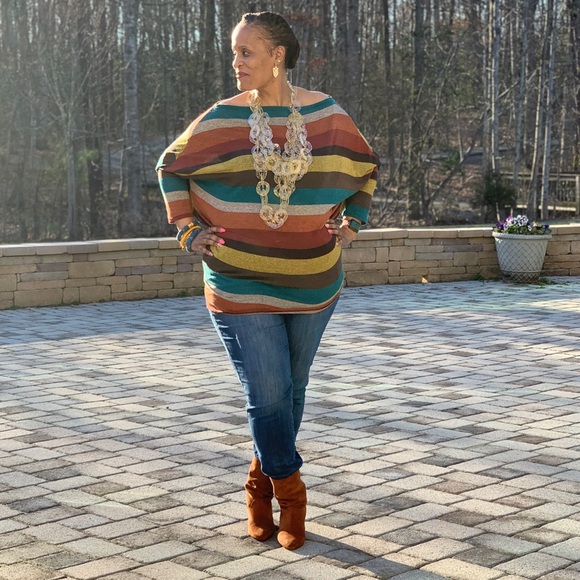 Sassy Jones Jewelry - Vintage Sassy Jones Gold Zaria Necklace